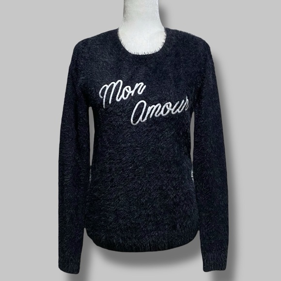 Romeo + Juliet Black “Mon Amour” Fuzzy Sweater Women’s Sz Small - Picture 1 of 5